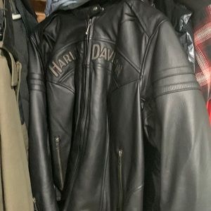 Gently Used Women's Harley Davidson Leather Jacket